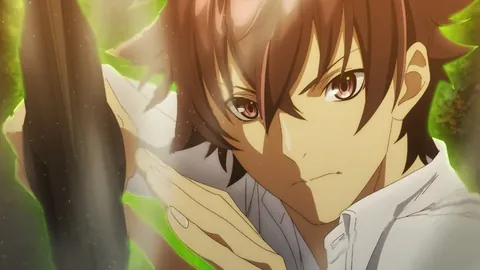 “李建濱解禁后再次遭红牌处罚 足协杯再现剪刀脚恶劣犯规”